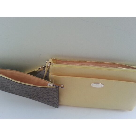 New with Tag Coach 2 in 1 Leather Yellow Signature Pop Pouch Wristlet Set - Picture 6 of 7